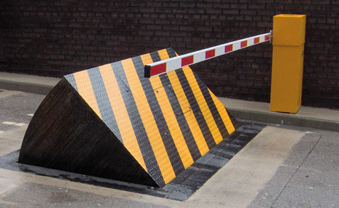 RB700 Road Blocker - Image 2